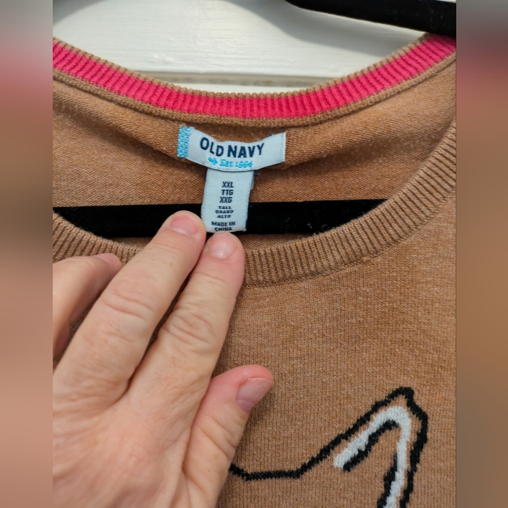 Old Navy Tan Crew Neck Oversized Sweater w/ Fox in Pink Glasses- XXL - Picture 2 of 2